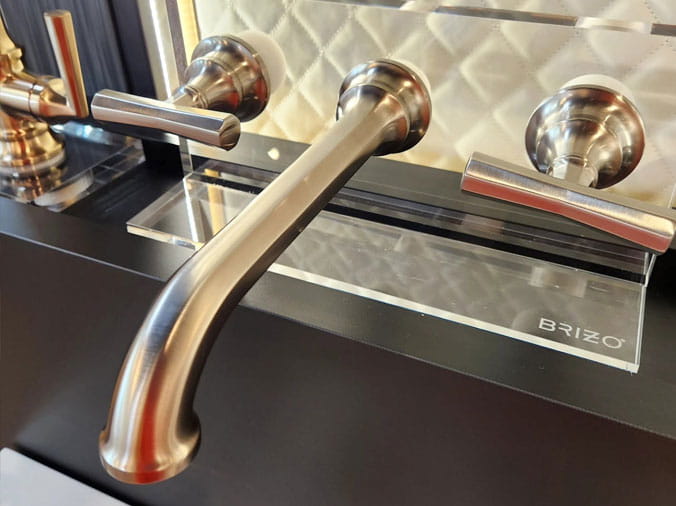 brushed chrome straight sink faucet